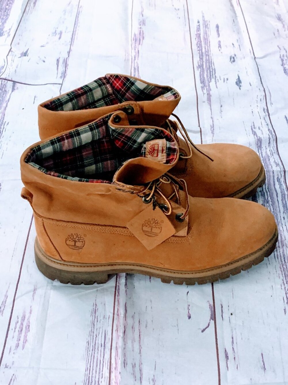 Timberland Wheat Suede Roll-Top Boots